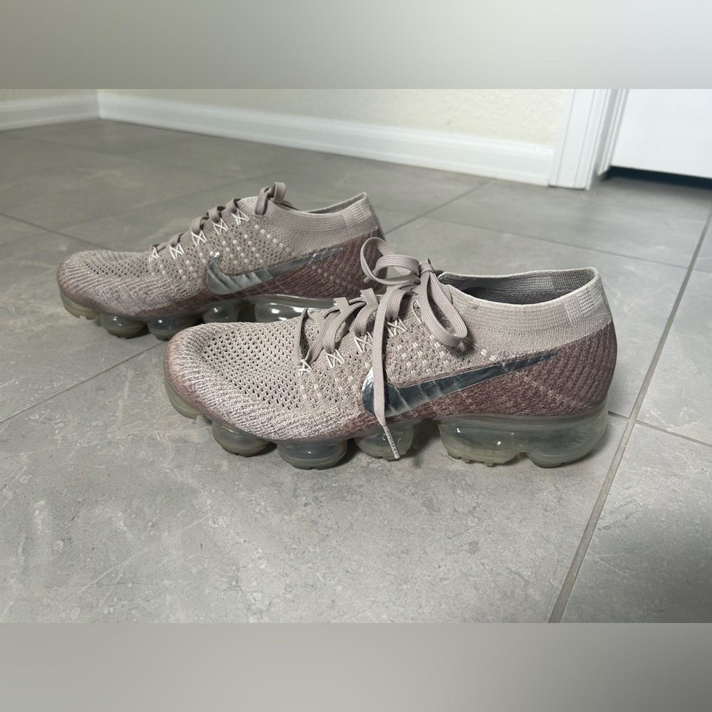 EUC Nike Air Vapormax Flyknit ‘String’ Women’s
